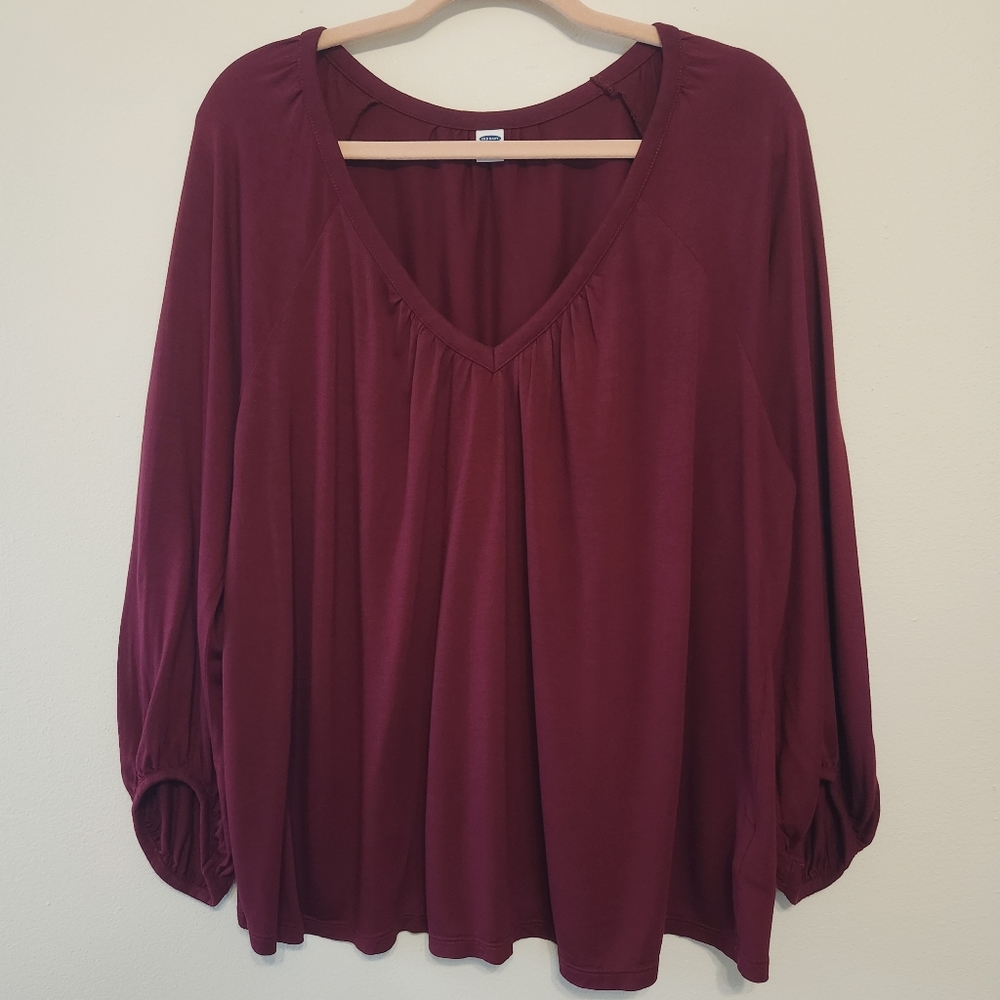 Old Navy Maroon Vneck Long Sleeve Top